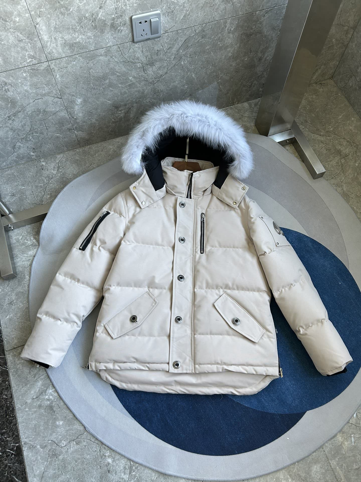 Moose Knuckles Down Jacket Moose Knuckles Down Jacket